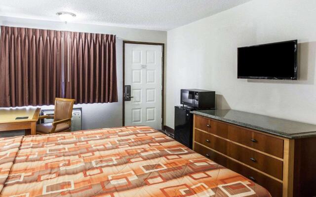 Econo Lodge Ellensburg Near University