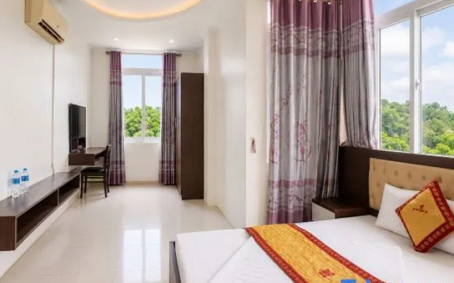 Crown Hotel Thái Nguyên — 3-star hotel in Thai Nguyen