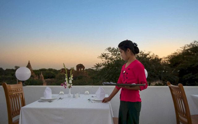 Su Tine San Royal Palace Hotel
