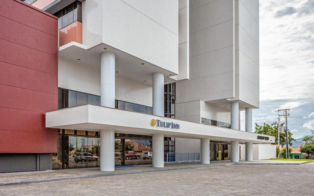 Tulip Inn Sobral