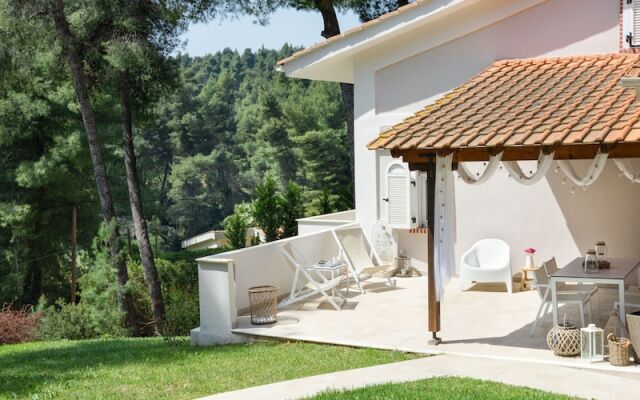 Ekatis House I