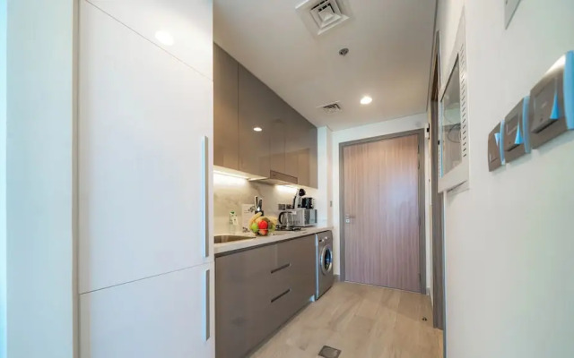 Farhad Exclusive Studio Suite