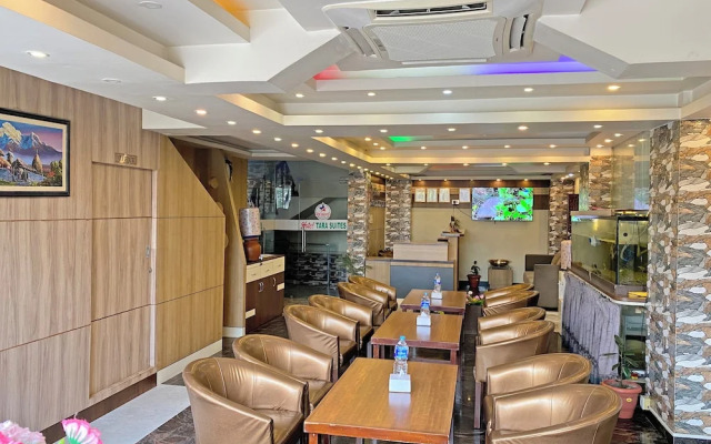 Hotel Tara Suites