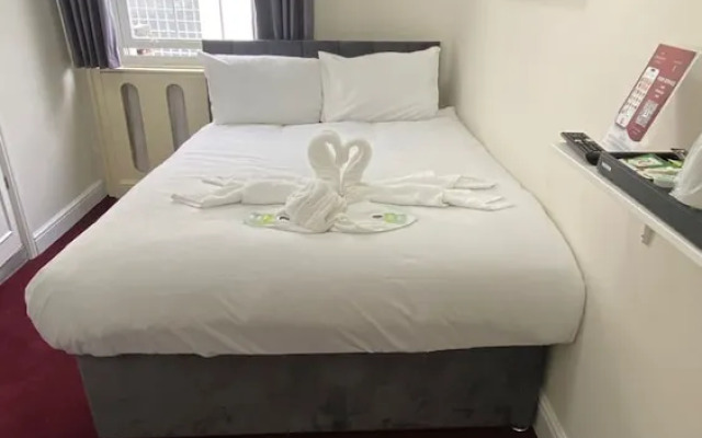 OYO Oban Victoria Hotel
