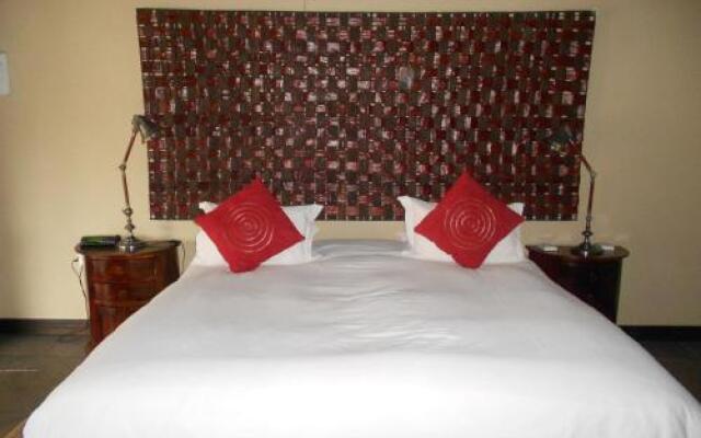 Izapa Bush And Game Lodge