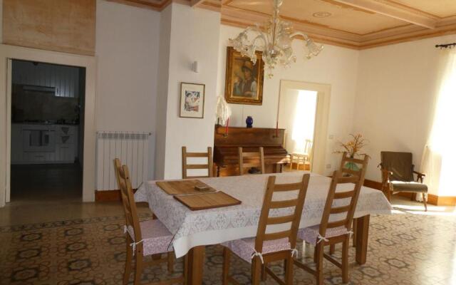 Casa Diamanti-Fox 33 Via Guglielmo Marconi