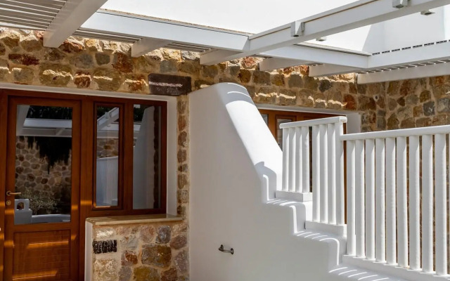 Marvarit Suites