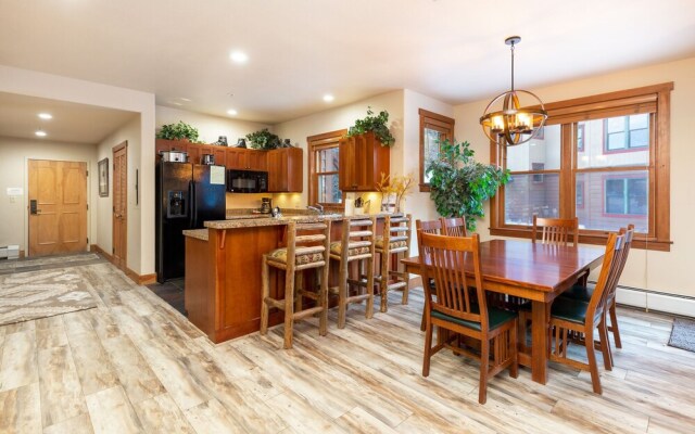 Red Hawk Townhomes by Summit County Mountain Retreats
