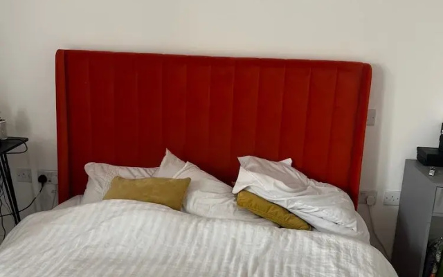 Tranquil Dartford Apartment Retreat