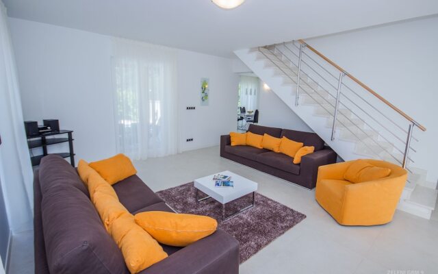 Villa Rose