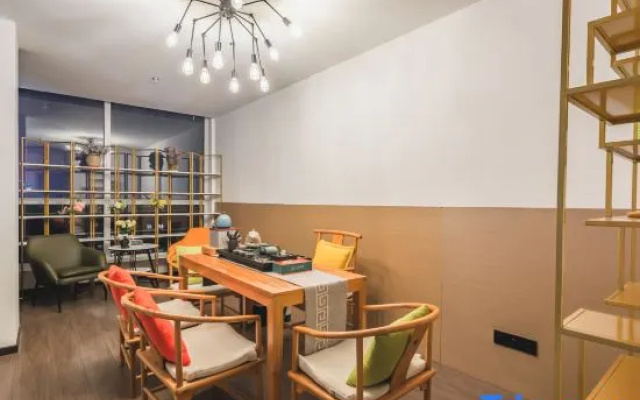 Yunshu Nuanxi Hotel (Qingdao Huangdao Wangtaizhen Shop)