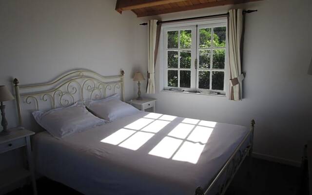 Vila Holanda Bed & Breakfast