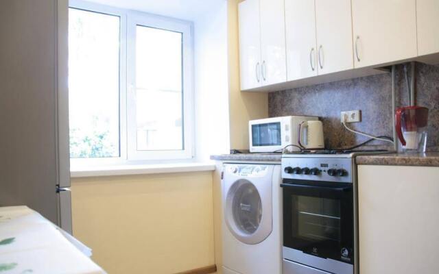 Apple Apartment Ploshad Svobody