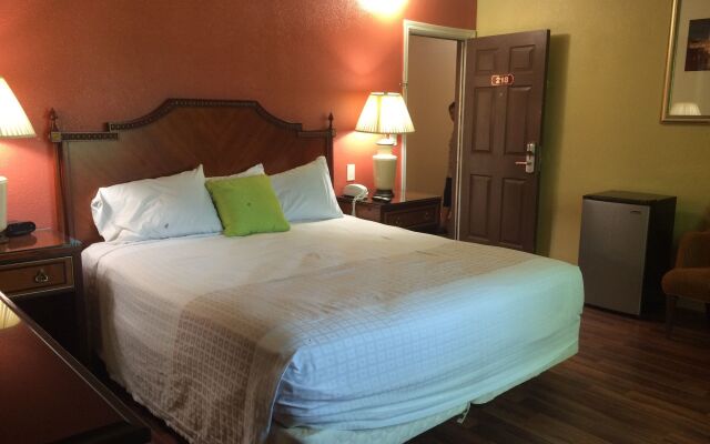 Sundial Lodge