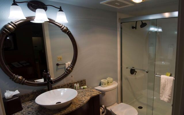 Best Western Plus Plaza Hotel