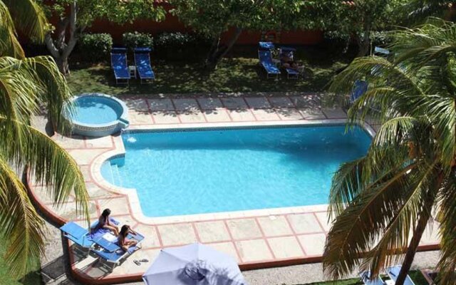 Hotel Costa Linda Beach