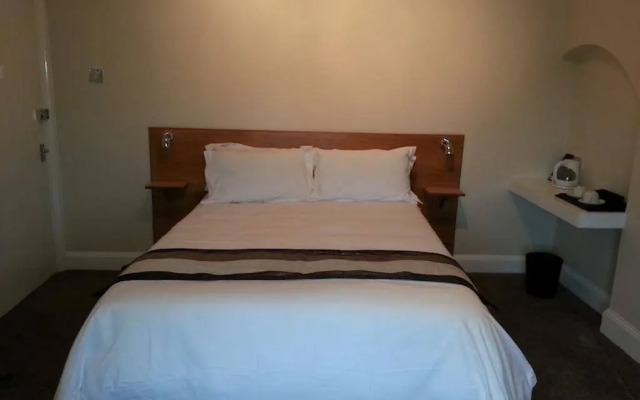 The Hadley Hotel