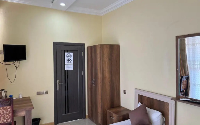 Rahat Hostel