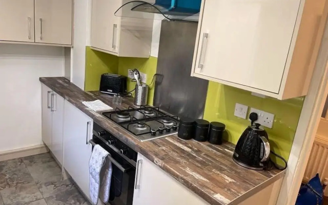 Melville Road Apartment - Birmingham City Centre