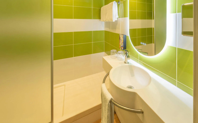 Sure Hotel by Best Western Tours Sud