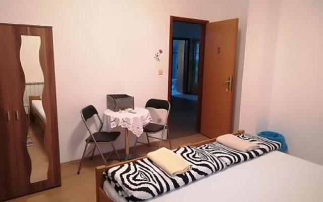 Hostel Poslon