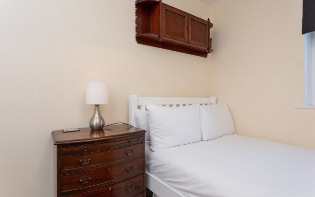 1 Bedroom Flat In Canary Wharf