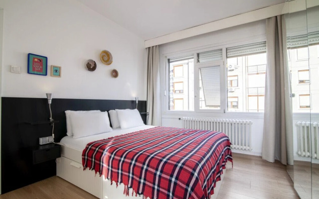 Modern Flat With Central Location in Kadikoy