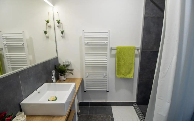 Rooms BAUMAN