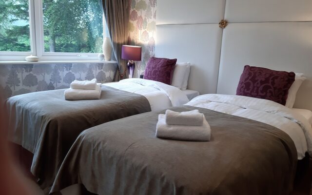 Tir-y-Coed Country House