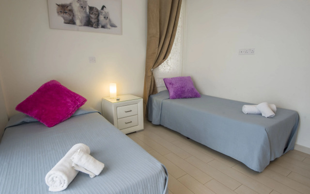 Mesogios House Suites