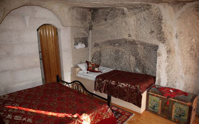 Elif Star Cave Hotel