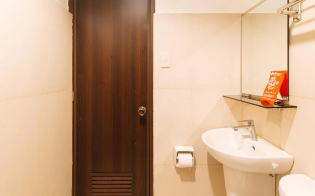 RedDoorz @ San Antonio Makati