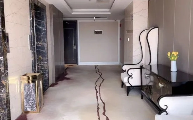 Yingjiang Triumph Hotel