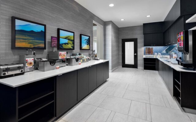 Courtyard by Marriott Knoxville Downtown