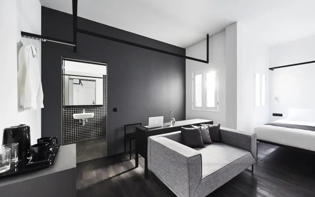 Hotel Mono