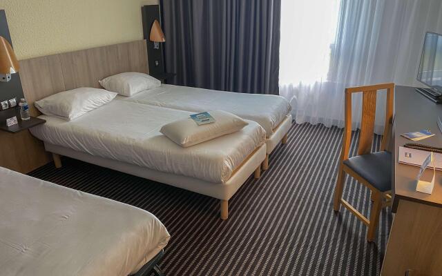 KYRIAD MONTCHANIN - Le Creusot