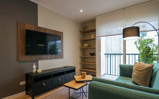 w Marvelous 1BR in the Heart of Barranco