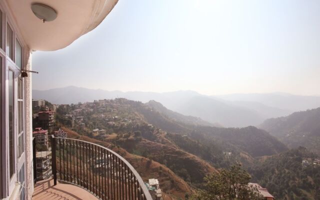 OYO 10090 Home Duplex 4BHK Hill View Mehli