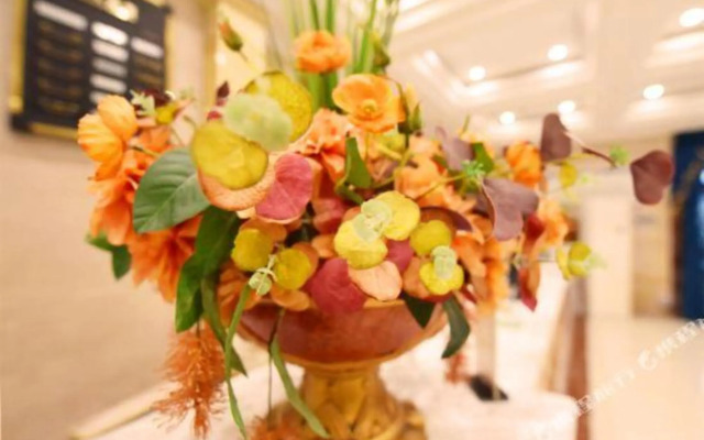 Xige Hotel (Shapingba High-Speed Railway Station)