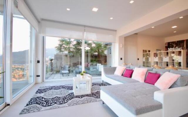 Loft Mirage