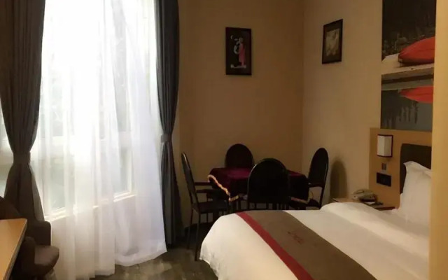 Thank Inn Hotel Sichuan Luzhou Longmatan District