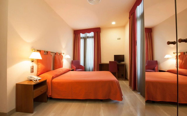 Alba Hotel