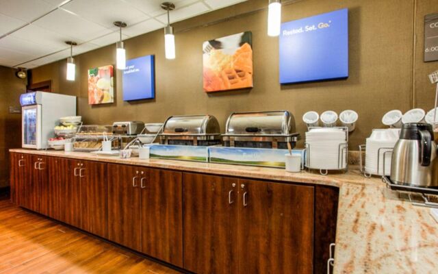 Comfort Inn Lancaster at Rockvale