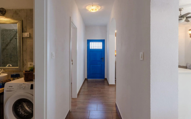 House Deja Blue in Orebic