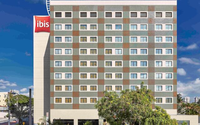 ibis Taubate