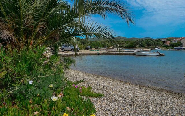 Holiday Home Lovište