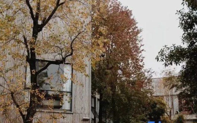 Three logy cafe&craft