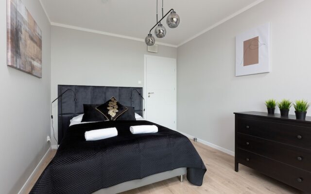 Apartment Kokoryczki Warsaw by Renters