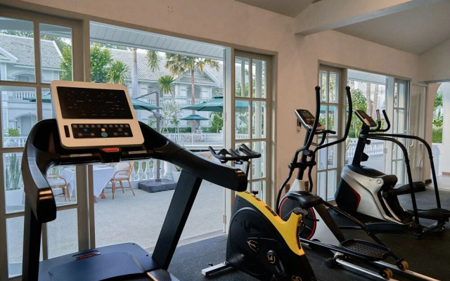 Mybanlao Hotel