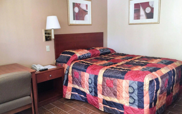 Bama Inn
